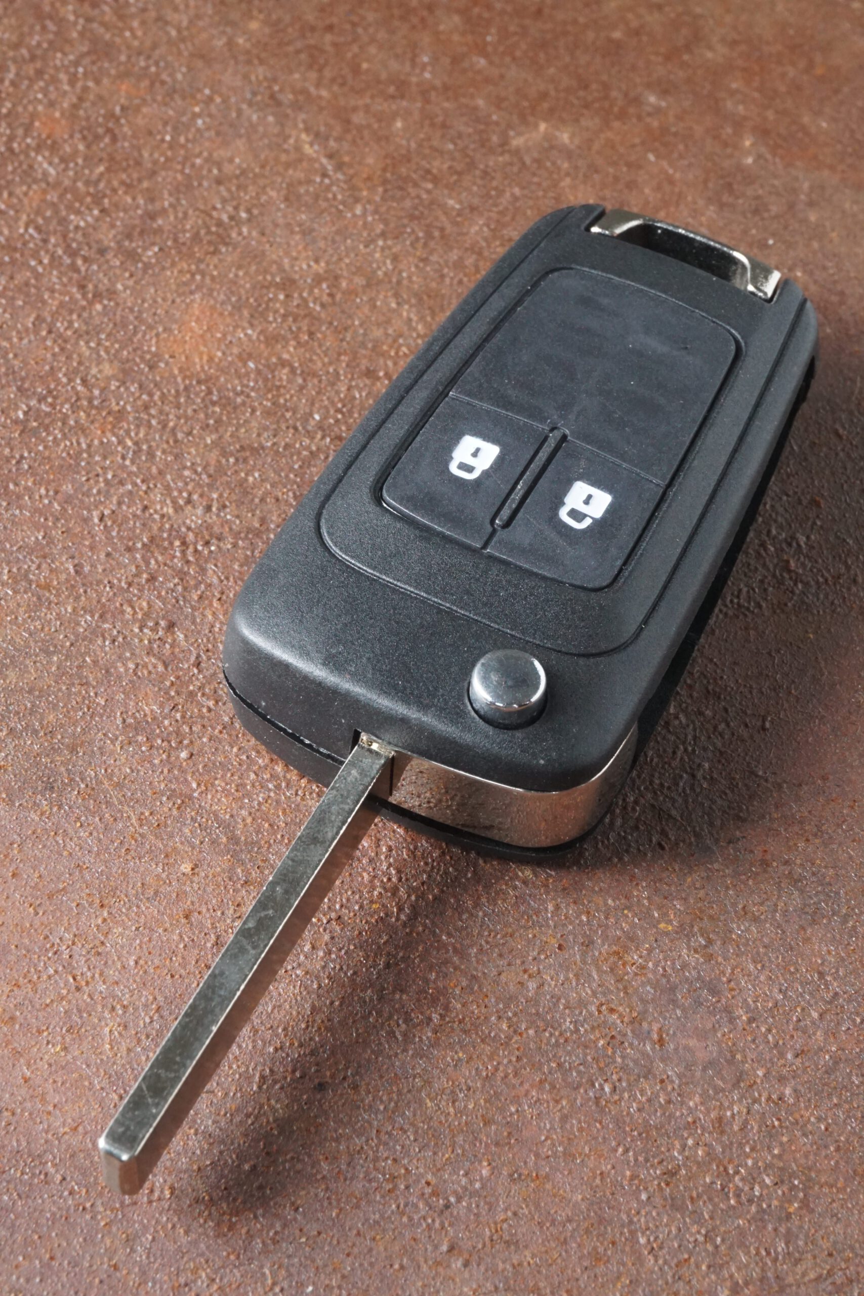 Klappschlüssel Gehäuse Opel HU100 2 Tasten Rohling – A.B.M. Autoschlüssel